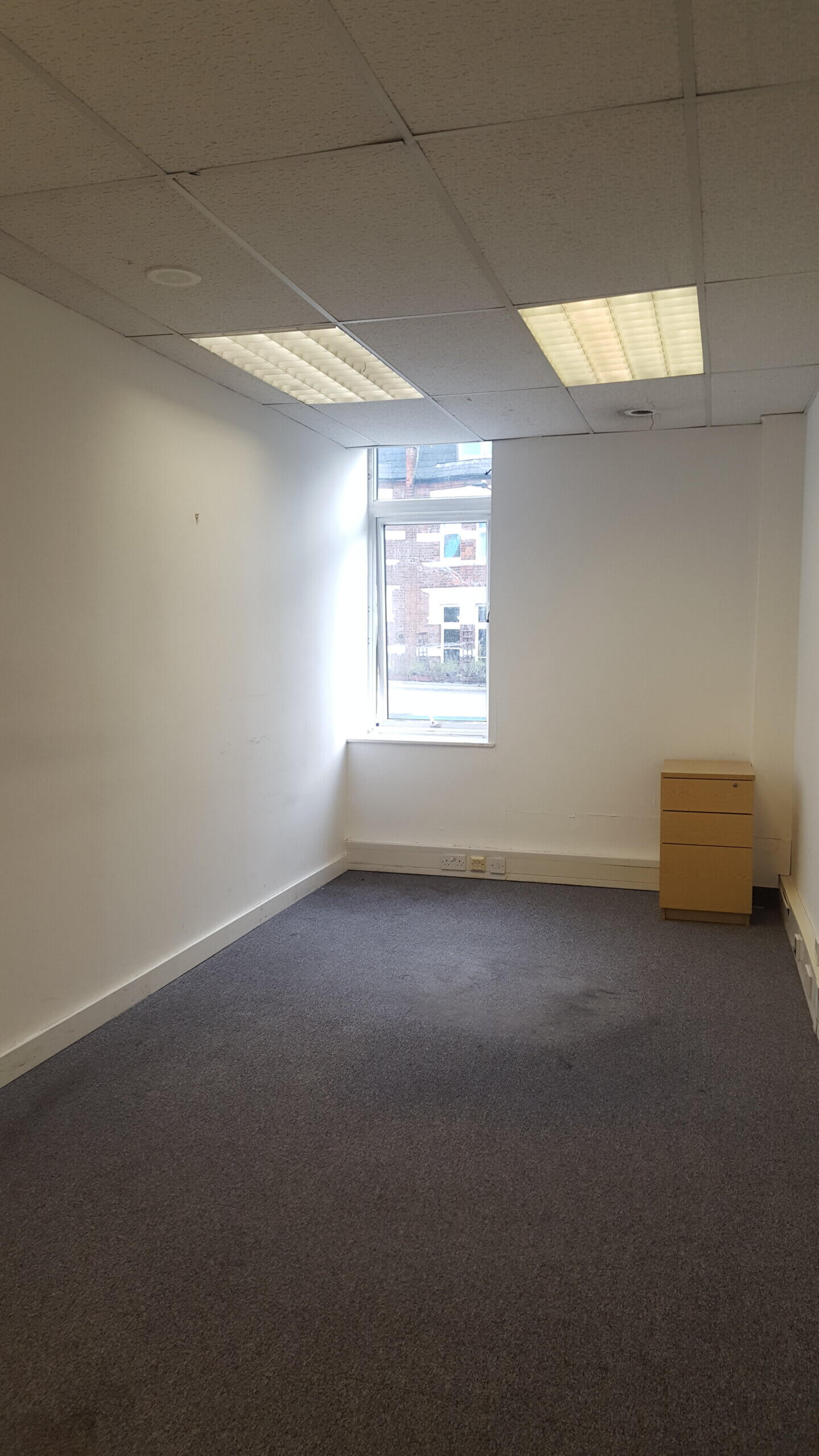 Offices To Let - 150 to 2100 sqft